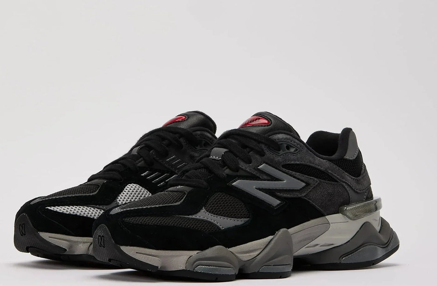9060 - Black Castlerock